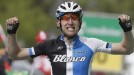 Mollema gana la segunda etapa del Tour de Suiza