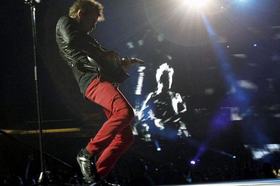 Matt Bellamy, cantante de Muse, en el concierto de Barcelona. Foto: EFE