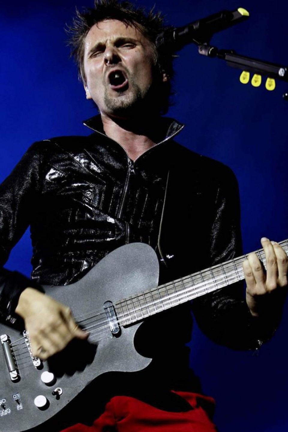 Miles de seguidores disfrutaron con el concierto del grupo británico Muse. Foto: EFE