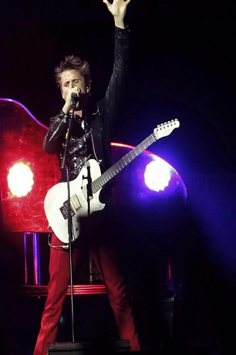 Miles de seguidores disfrutaron con el concierto del grupo británico Muse. Foto: EFE