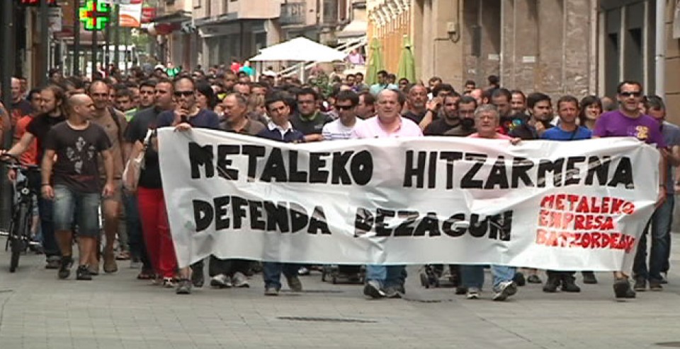 Sindikatuek hainbat ekintza antolatu dituzte azkenaldian lan-hitzarmena defendatzeko. Irudia: EiTB