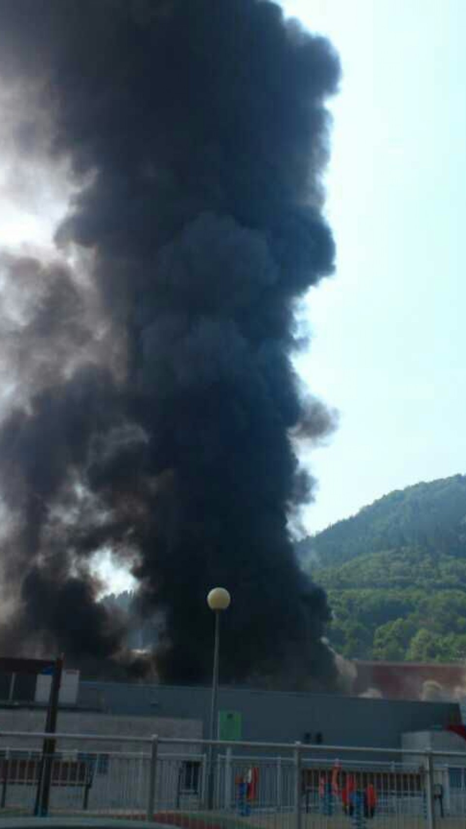 Incendio en Microfusión Alfa de Eibar.