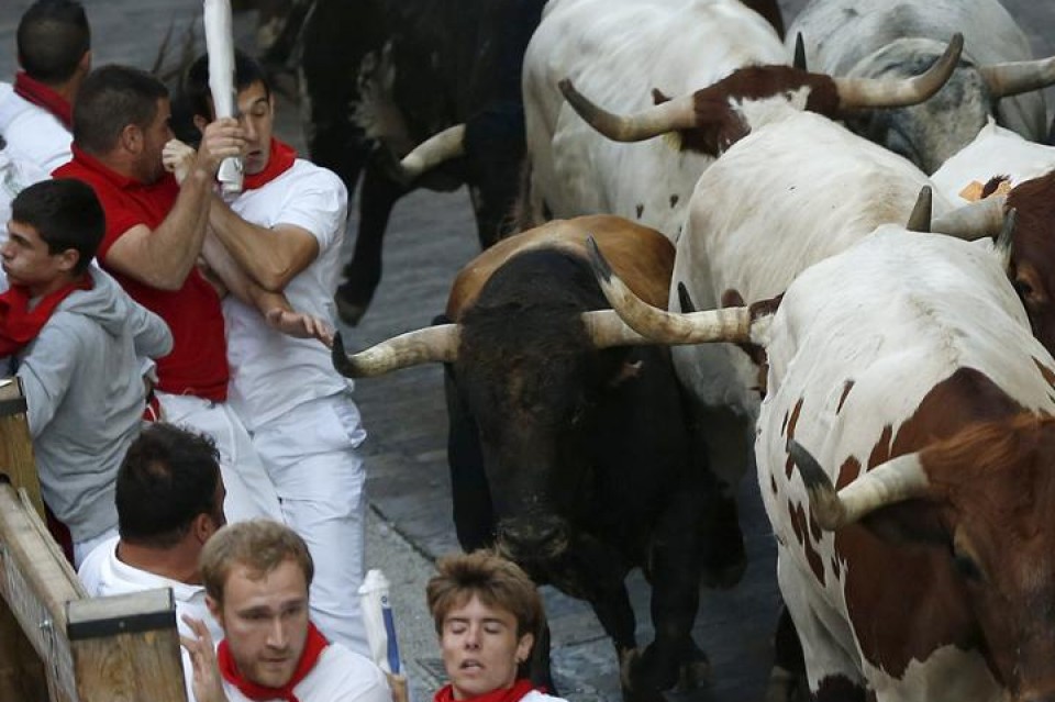 Osteguneko entzierroa. Argazkia: EFE