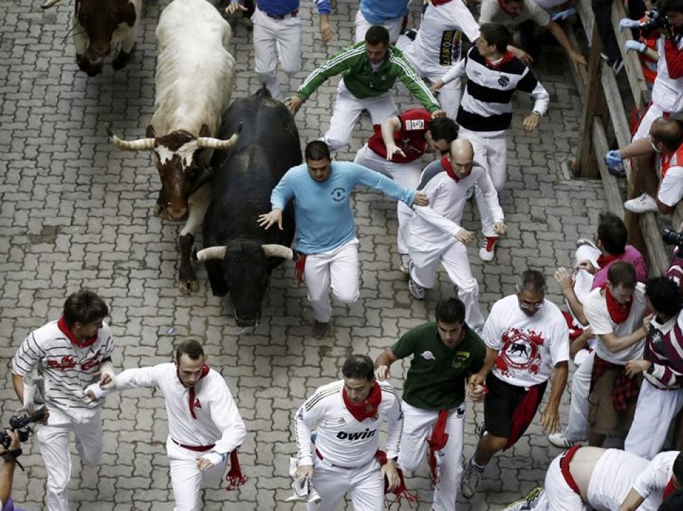 Ostiraleko entzierroa. Argazkia: EFE