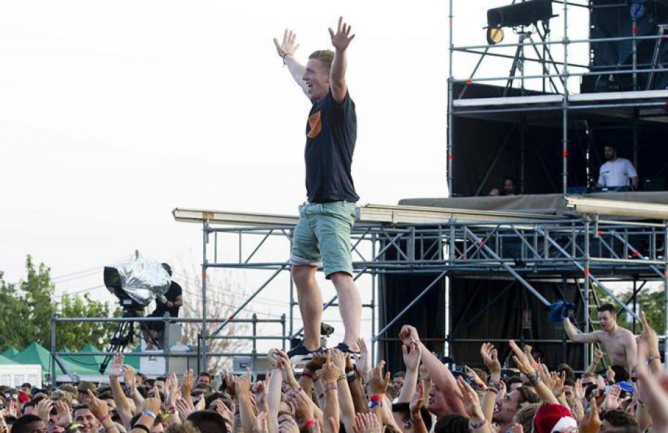 Miles Kane, zuzenean, FIB 2013 jaialdian. Argazkia: EFE