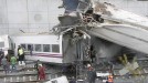 Tren bat errailetik irten da Galizian. Argazkia: EFE title=
