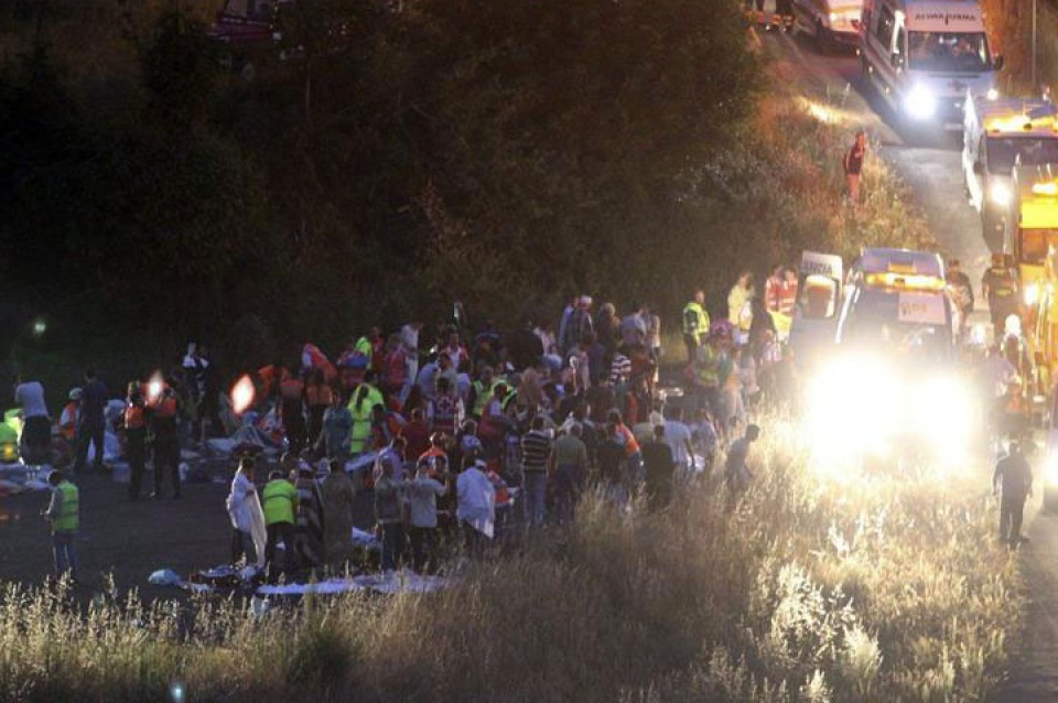 Tren bat errailetik irten da Galizian. Argazkia: EFE