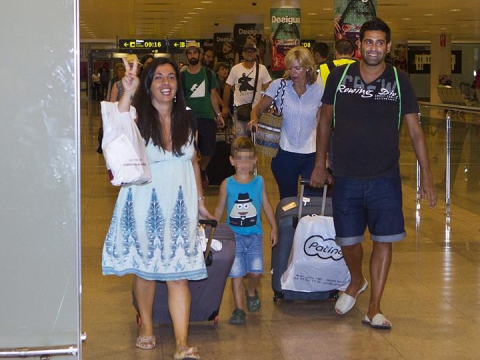 LLegada del centenar de pasajeros a Barcelona desde Dubrovnik. Foto: EFE.