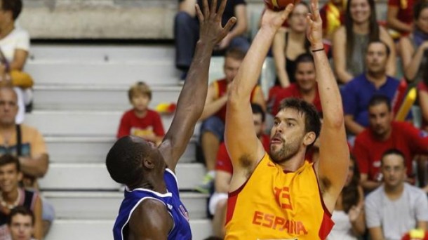 Amistoso entre España y Gran Breataña. Foto: EFE