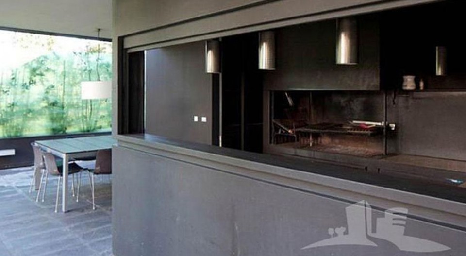 Pedralbesko jauregia. Argazkia: Barcelonarent.info