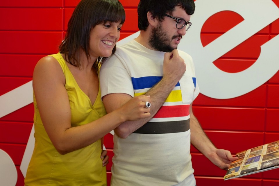 B Aldea 2013-2014: Ainhoa Urretabizkaia eta Xabier Doncel. Foto: EiTB