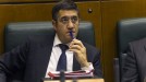 Patxi Lopez (PSE-EE), Eusko Legebiltzarrean, politika orokorreko eztabaidan. (EFE) title=