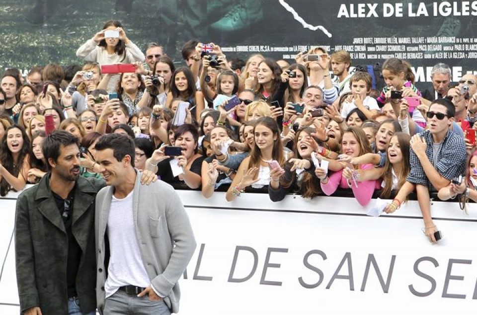 Hugo Silva y Mario Casas. Foto: Efe.