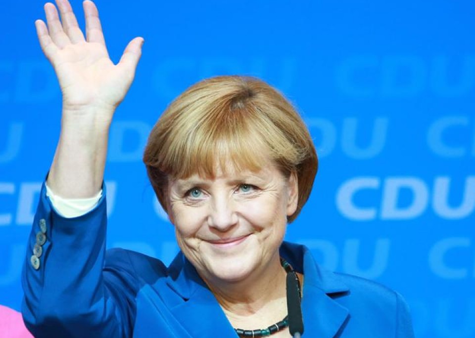 Merkel ha comparecido exultante ante los medios. Efe.