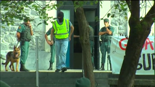 Herrira, amildegi fiskala, aurrekontuak eta Italia aztergai