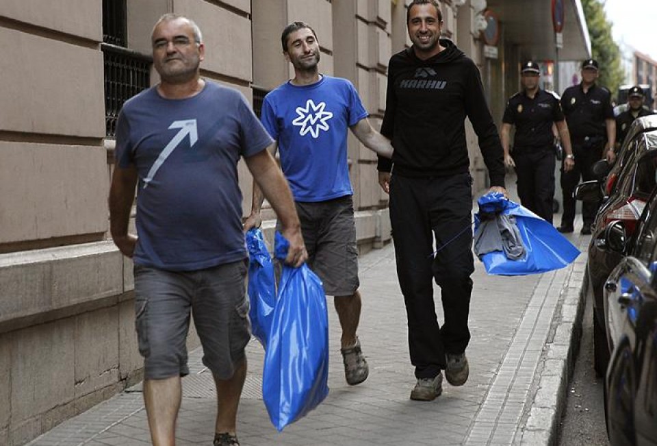 Ayer quedaron en libertad 16 de los detenidos. Foto: EFE