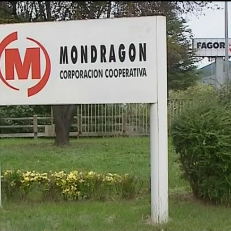 Logotipo de Mondragón Corporación Cooperativa