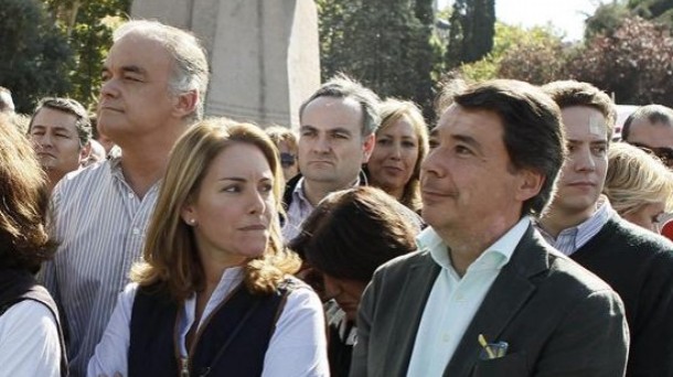 Algunos miembros del PP fueron abucheados y otros, en cambio, aplaudidos. Foto: EFE