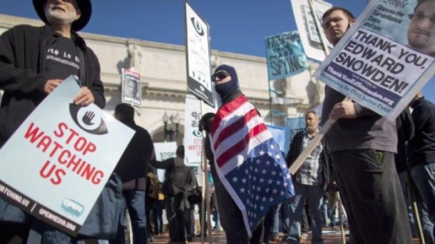 Ciudadanos protestan en Washington D. C. contra el espionaje. Foto: Efe.