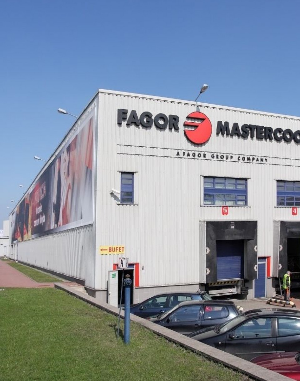 Fábrica de filial polaca Fagor Mastercook.