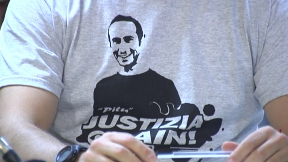 Camiseta que reivindica justicia con Iñigo Cabacas.