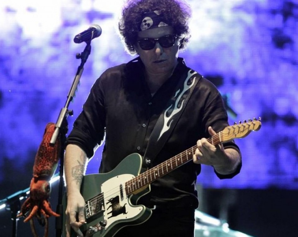 Andrés Calamaro en concierto en Paraguay. Foto: EFE