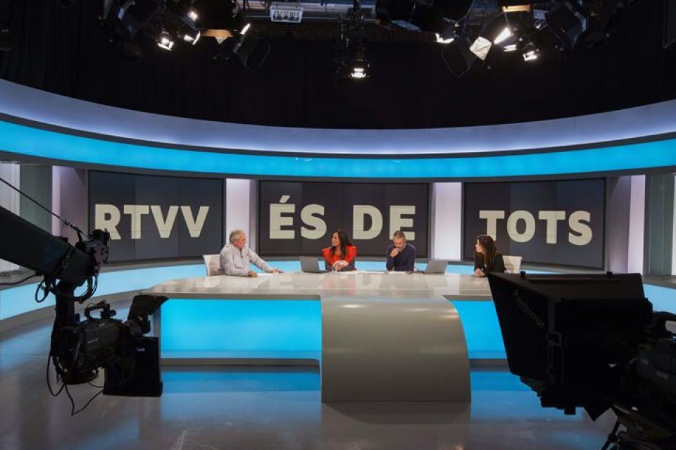 El Gobierno valenciano apaga Canal 9. (EFE)