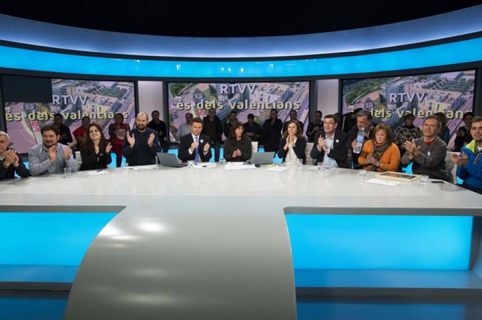El Gobierno valenciano apaga Canal 9. (EFE)