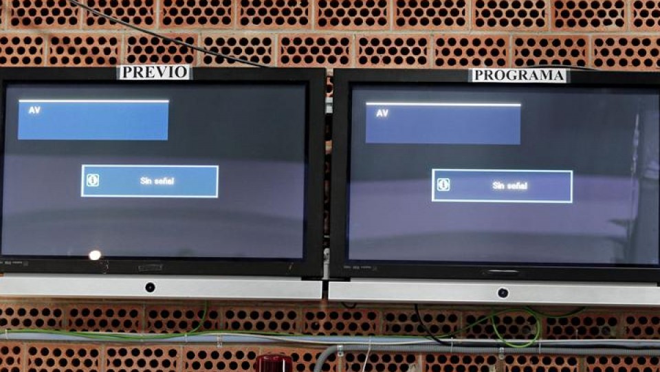 El Gobierno valenciano apaga Canal 9. (EFE)