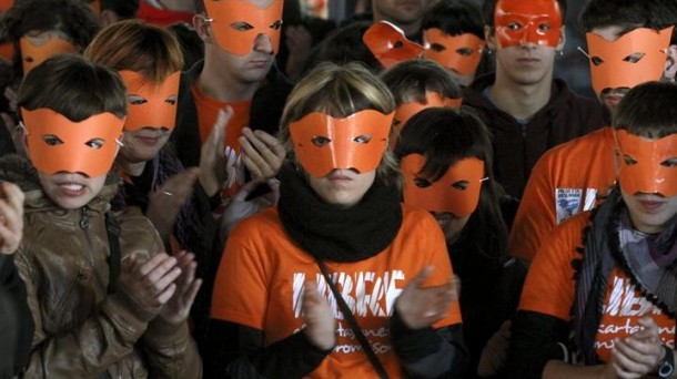 Protesta en apoyo a cuatro encausados en el macrojuicio contra Segi en Durango. Foto: EFE