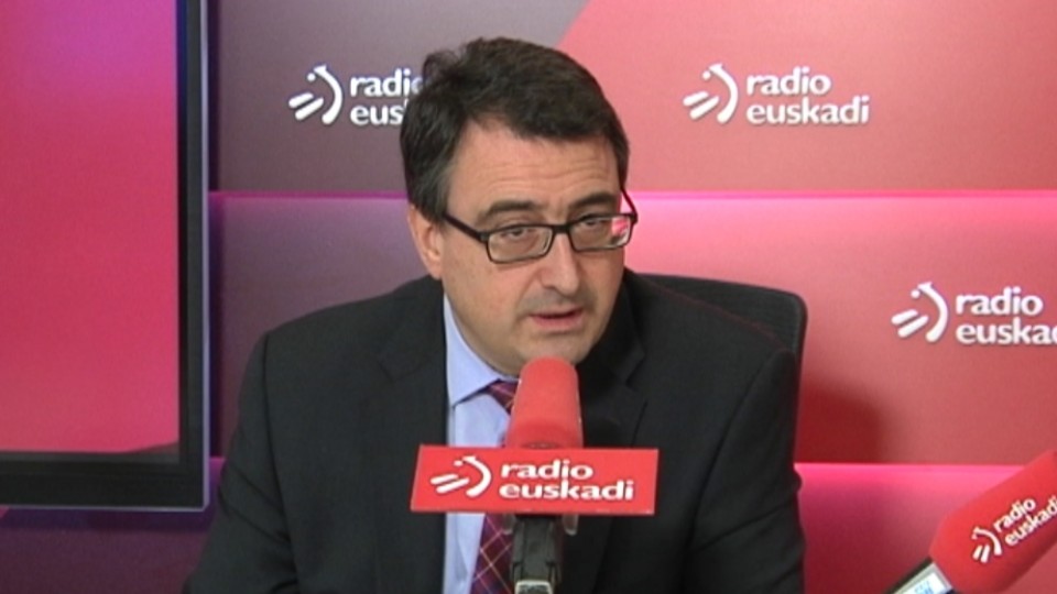 Esteban: 'La reunión de Pedro Sánchez con Rajoy es un mal comienzo'