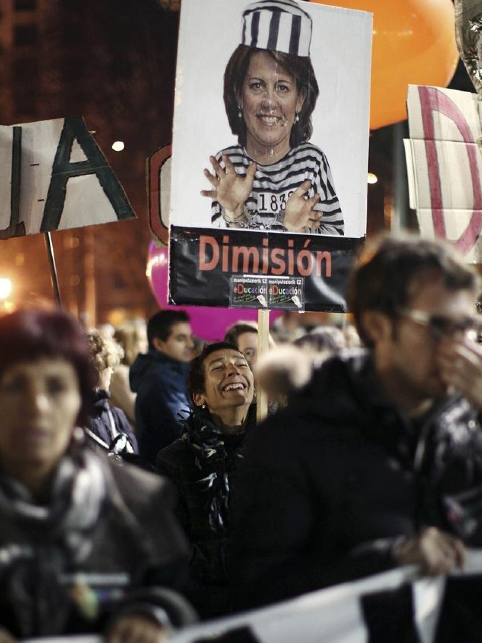 Manifestación en Iruña en defensa del modelo D. Foto: EFE