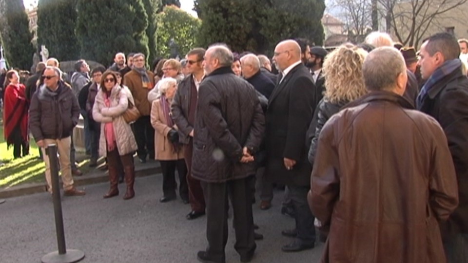 Homenaje a Lentxu Rubial hoy en Derio. Foto: EITB