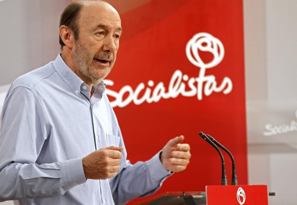 Alfredo Perez Rubalcaba PSOEren idazkari nagusia.