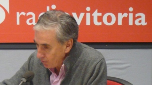 Ramón Jáuregui pide prudencia al sector crítico alavés 