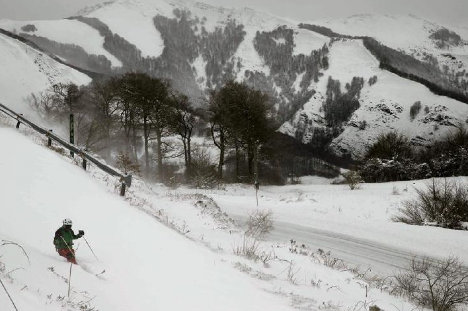 Elur denboralea, Nafarroan. Argazkia: EFE