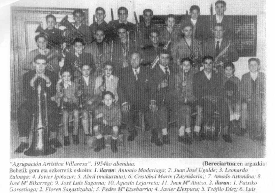 Agrupación Artística Villaresa banda (1954)