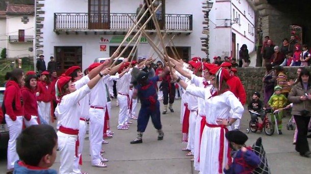 Zagi dantzari buruzko ikuspuntu berezia