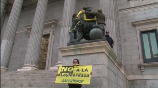 Protesta de Greenpeace. Foto: EITB.