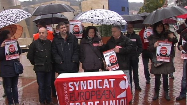 Representantes de CCOO, UGT y USO hoy en Bilbao. Foto: EITB