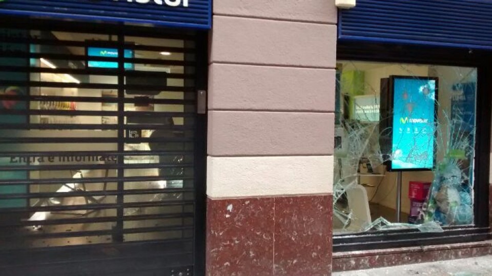 Graves incidentes en el Casco Viejo. Foto: Xabi Hernando