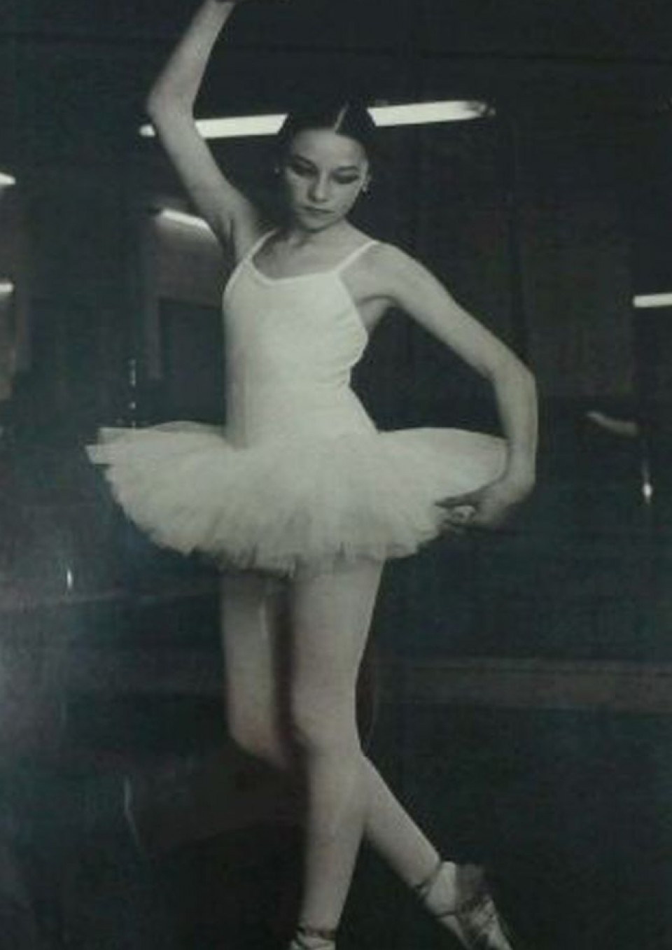 Olaeta Balletarekin dantzan. 1960ko hamarkadan.