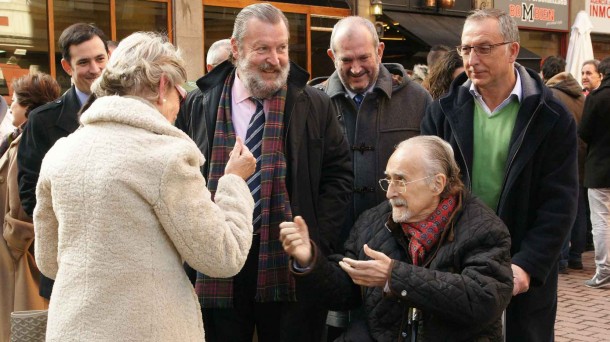 Iñaki Azkuna, ya en silla de ruedas. EFE