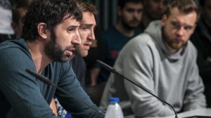 Reyes: 'Todos estamos de parte de los jugadores en esta situación'