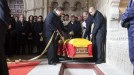 Entierran a Adolfo Suárez junto a su esposa en la catedral de Ávila