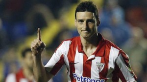 Aduriz: 'El equipo tiene una buena mentalidad y siempre se rehace' 