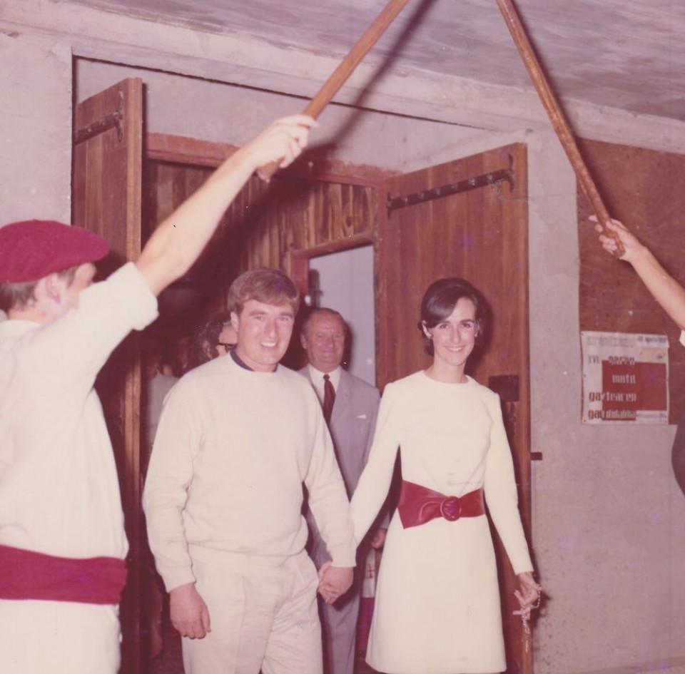 Txaro bere ezkontza egunean.