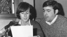 Txaro Arteaga e Iñaki Zubizarreta en los estudios de Radio Popular de Donostia. 1977. title=