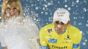 Alberto Contador, una vez más en el podio / EFE.