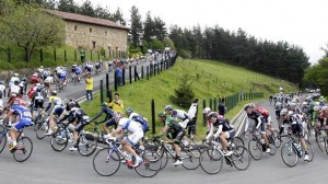 Quinta etapa de la Vuelta al País Vasco / EFE.